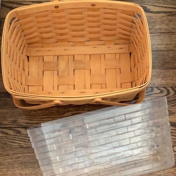 Longaberger 1999 Classic Lg Market Basket - Picture 1 of 10